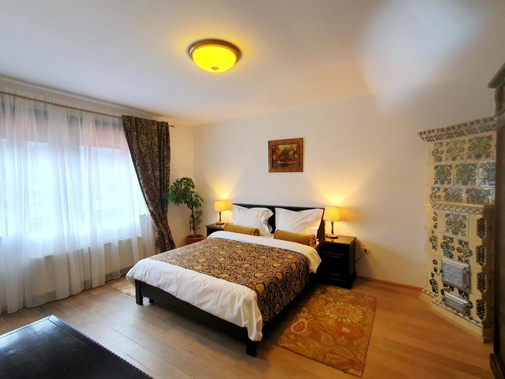 Vila Leonida - Resort Leonida Buşteni Buitenkant foto