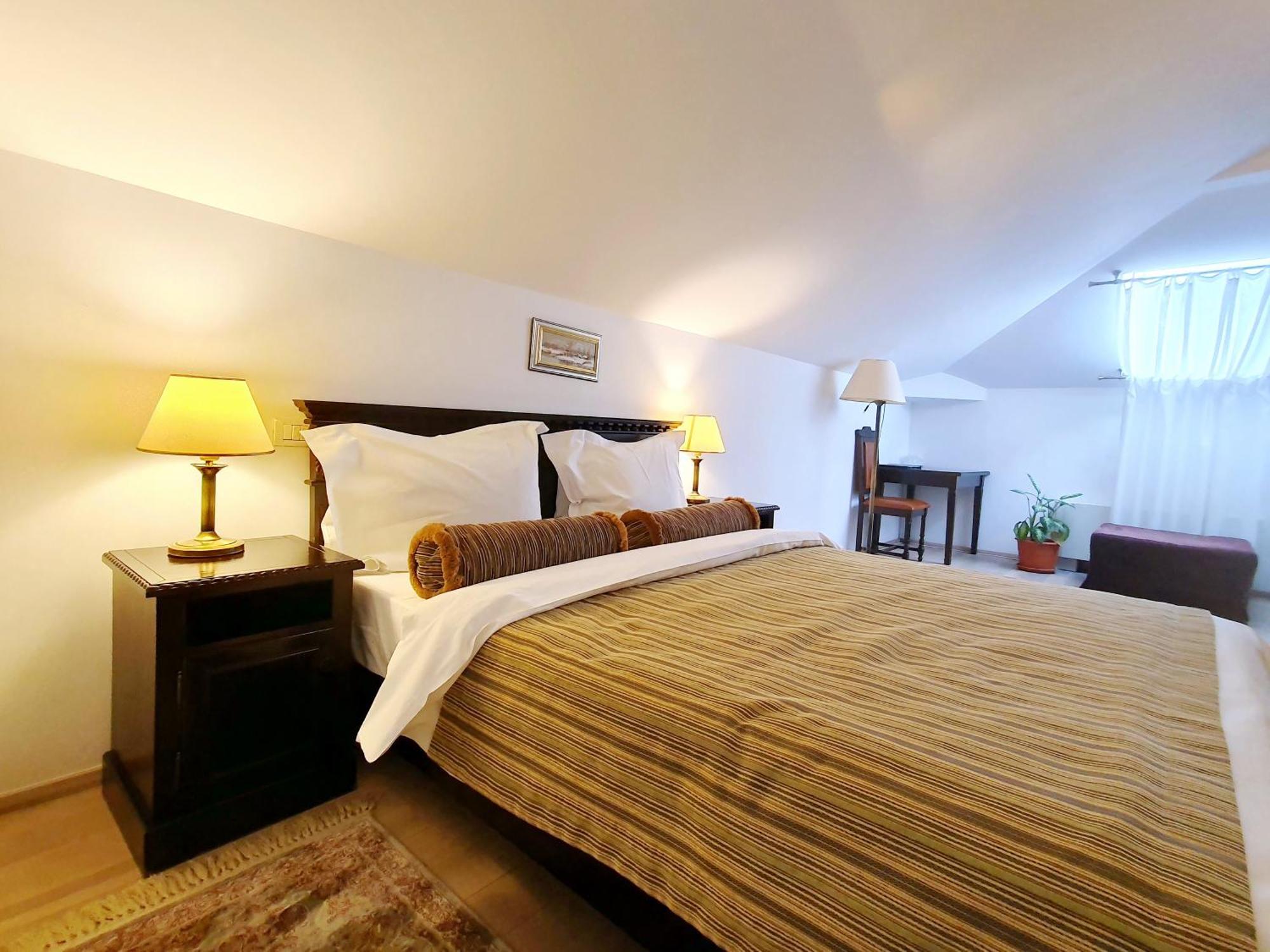 Vila Leonida - Resort Leonida Buşteni Buitenkant foto