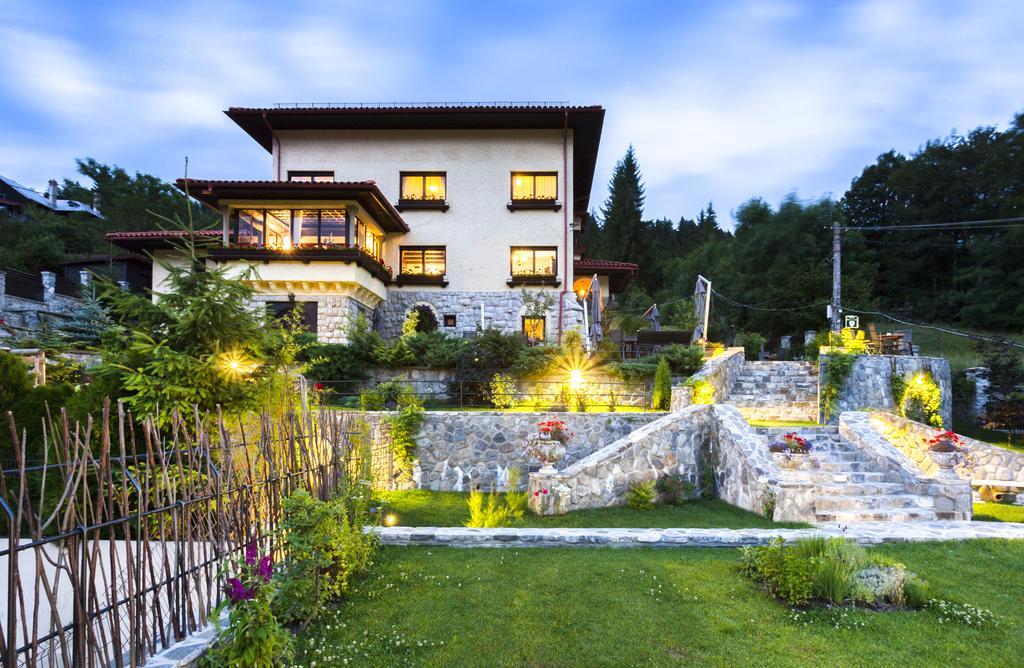 Vila Leonida - Resort Leonida Buşteni Buitenkant foto